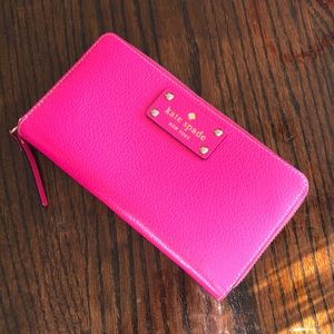 Kate spade continental leather wallet